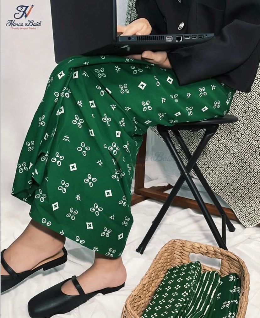 Tips Memilih Batik untuk Acara Formal